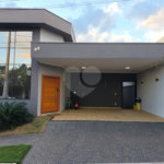 Casa 3 quartos 3 suítes Faixa Azul com piscina aquecida