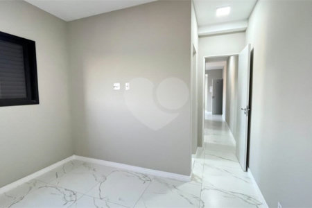 Apartamento à venda com 2 quartos, sendo 1 suíte, em Ortizes, Valinhos, SP