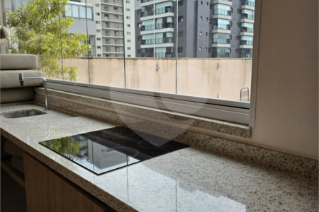 Apartamento para alugar com 1 suíte em Pinheiros, São Paulo, SP