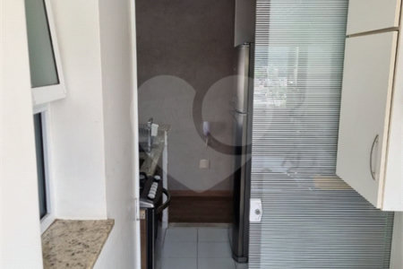 Apartamento à venda com 2 quartos, sendo 1 suíte,  em Vila Mogilar, Mogi das Cruzes, SP