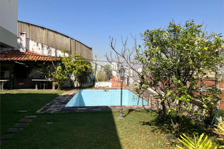 Casa à venda com 5 quartos, sendo 2 suítes,  em Vila Maria, São Paulo, SP