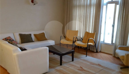 Casa à venda com 3 quartos, sendo 1 suíte,  em Vila Madalena, São Paulo, SP