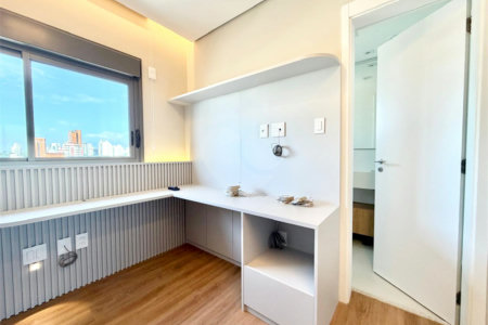 Apartamento à venda com 3 suítes em Campo Belo, São Paulo, SP