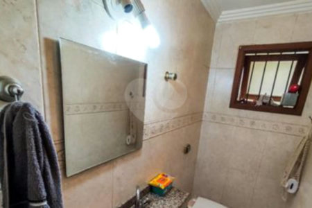 Casa à venda com 3 quartos, sendo 1 suíte,  em Vila Morse, São Paulo, SP