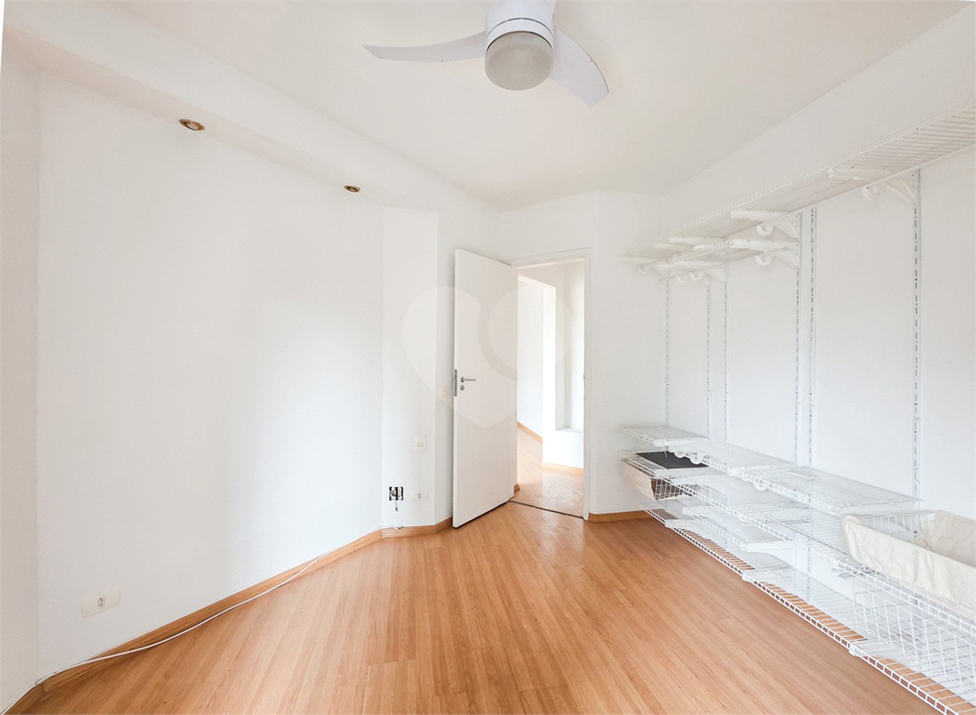 Apartamento à venda com 1 suíte em Pinheiros, São Paulo, SP