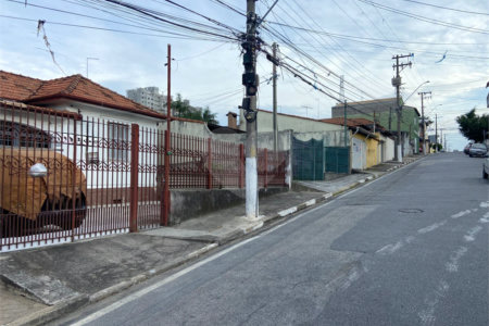 Terreno à venda com 3 quartos no Centro, Poá, SP