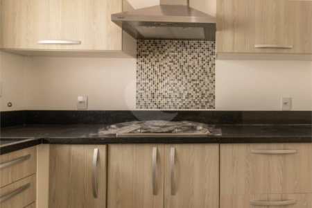 Casa à venda com 3 quartos, sendo 1 suíte, no condomínio Golden Park Residence II, Sorocaba - SP