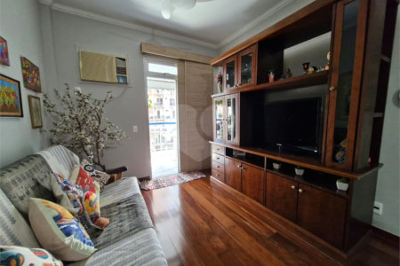 Apartamento à venda com 3 quartos, sendo 1 suíte,  em Vila Isabel, Rio de Janeiro, RJ