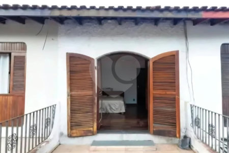 Sobrado à venda com 3 quartos em Jardim Peri Peri, São Paulo, SP