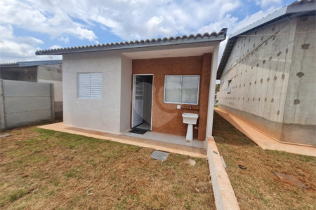 Casa Térrea à venda com 2 quartos em Caetetuba, Atibaia, SP