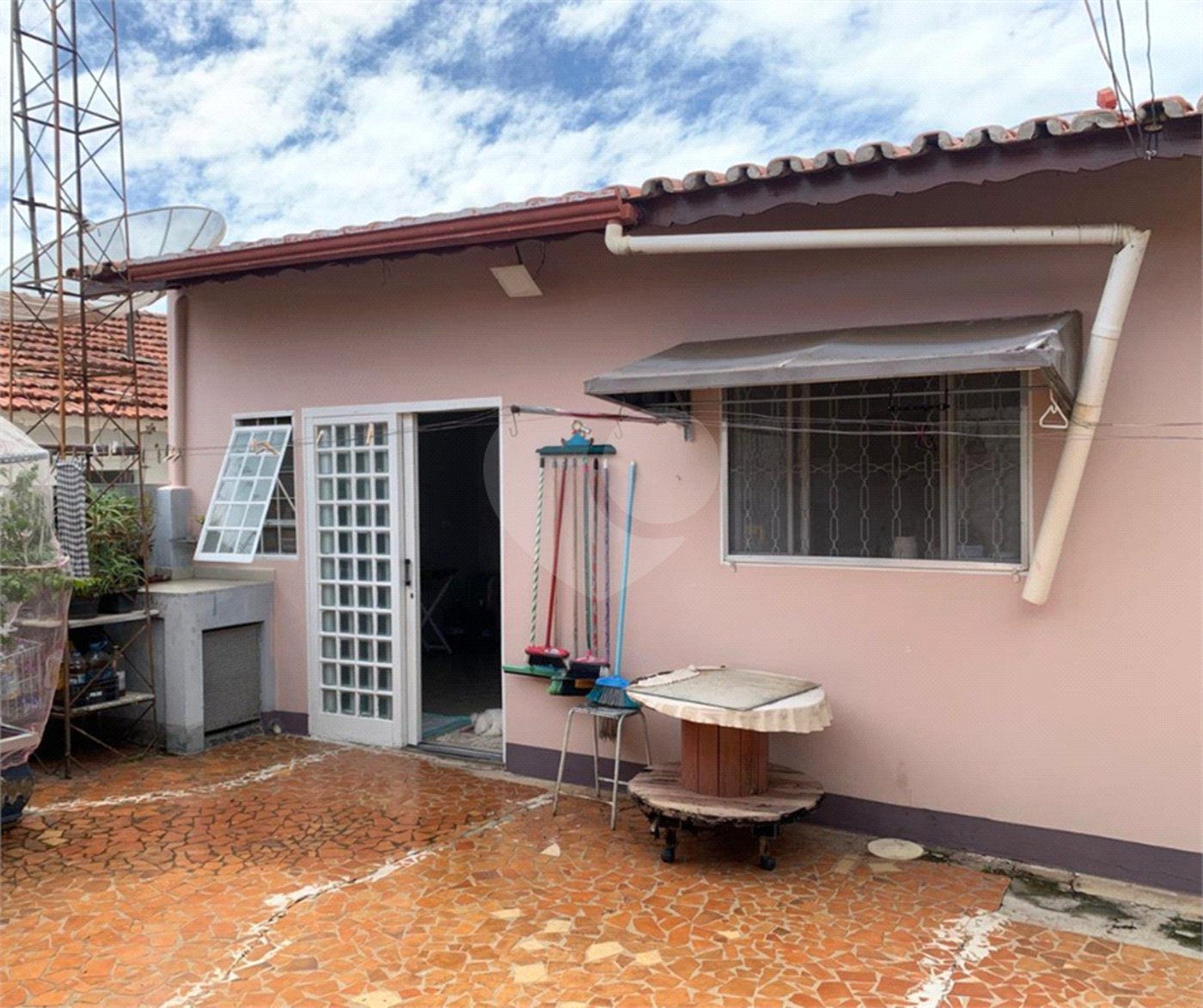 Casa à venda com 2 suítes em Jardim Renata, Indaiatuba, SP