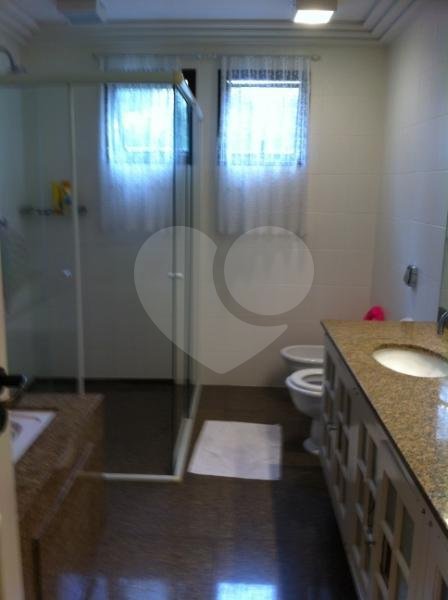 Apartamento à venda com 4 suítes em Real Parque, São Paulo, SP