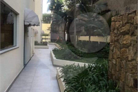 Apartamento à venda com 3 quartos, sendo 1 suíte, em Pinheiros, São Paulo, SP