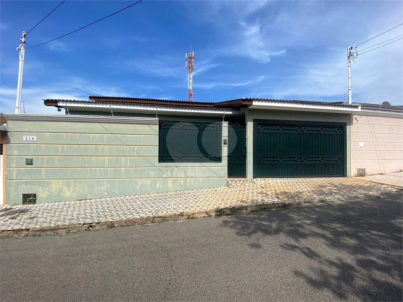 Casa à venda com 2 quartos, sendo 1 suíte, em Vila Visaltino Gomes, Itapetininga, SP
