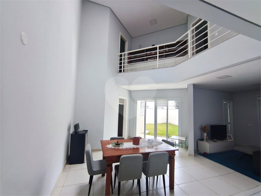 Casa à venda com 3 suítes no condomínio Piemonte, Vinhedo - SP