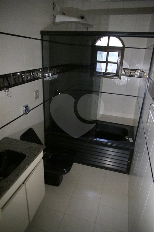 Sobrado à venda com 3 quartos, sendo 1 suíte, em Jardim Bom Clima, Guarulhos, SP