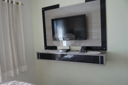 Apartamento à venda com 2 quartos em Jardim Ivana, São Paulo, SP