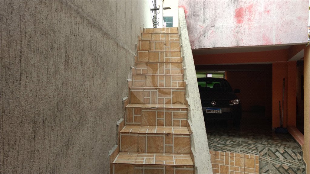 Sobrado à venda com 3 quartos, sendo 1 suíte, em Parada Inglesa, São Paulo, SP