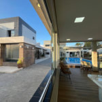 Casa à venda com 8 quartos, sendo 2 suítes, em Flórida, Praia Grande, SP