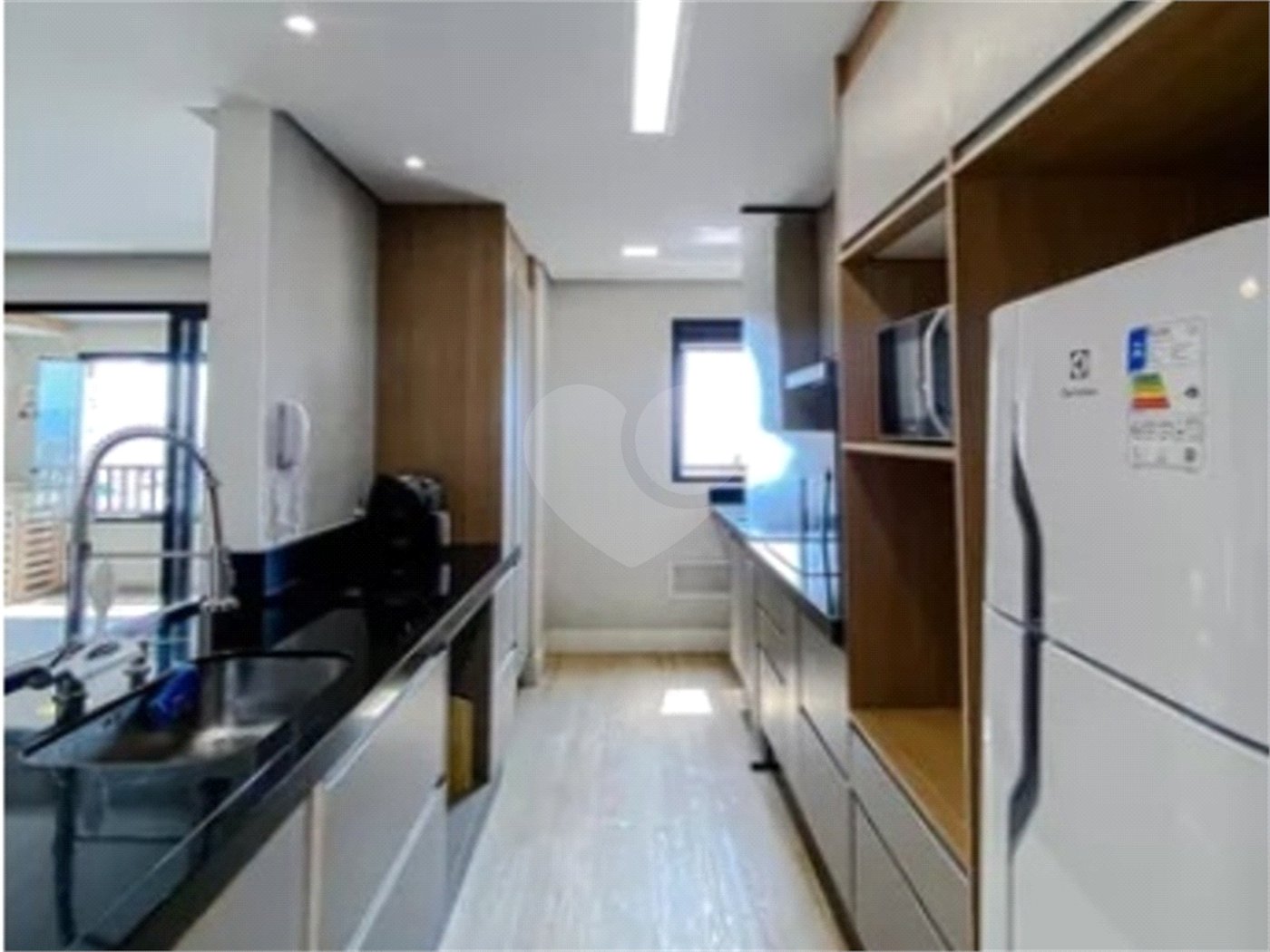 Apartamento à venda com 2 quartos, sendo 1 suíte,  em Brás, São Paulo, SP