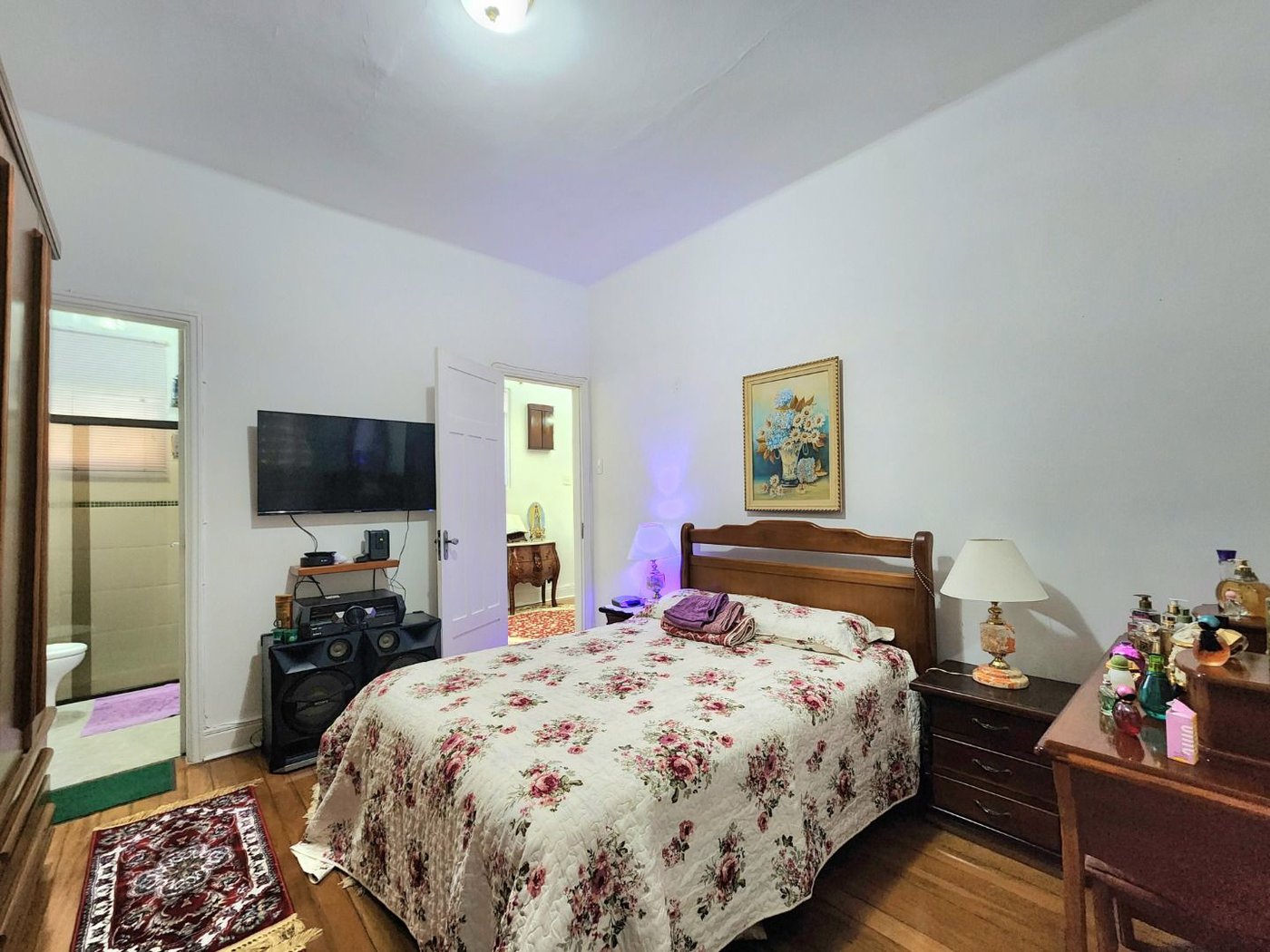 Casa próximo da praia com 3 dormitórios à venda, 128 m² por R$ 1.300.000 - Pompéia - Santos/SP