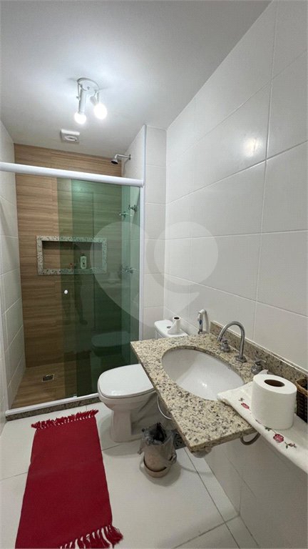 Apartamento à venda com 3 quartos, sendo 1 suíte, em Vila Nova, Cabo Frio, RJ