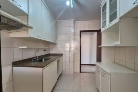 Apartamento à venda com 3 quartos, sendo 1 suíte, em Jardim das Vertentes, São Paulo, SP