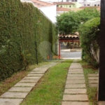 Sobrado à venda com 4 quartos, sendo 1 suíte,  em Vila Rosália, Guarulhos, SP
