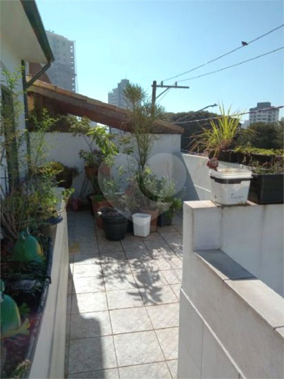 Sobrado à venda com 3 quartos, sendo 1 suíte, em Vila Paulicéia, São Paulo, SP