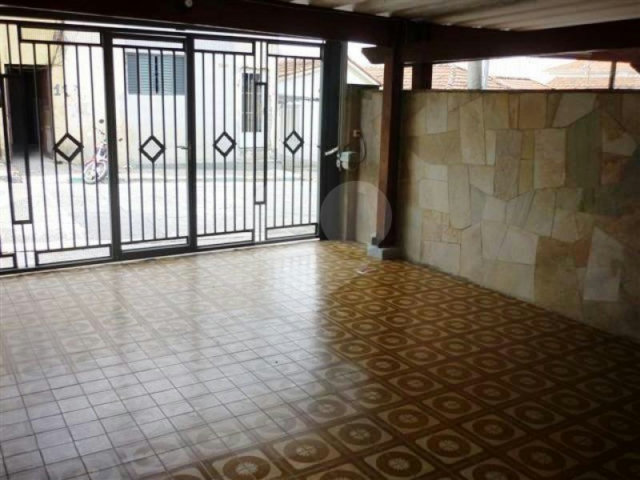 Sobrado à venda com 3 quartos, sendo 1 suíte,  em Vila Aurora (zona Norte), São Paulo, SP