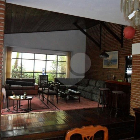 Sobrado à venda com 3 quartos, sendo 1 suíte,  em Vila São Francisco, São Paulo, SP