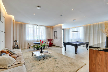 Apartamento à venda com 3 quartos, sendo 2 suítes, em Santo Amaro, São Paulo, SP