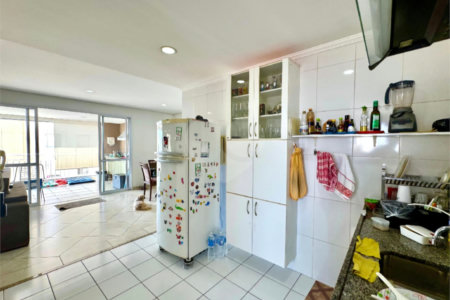 Apartamento à venda com 3 quartos, sendo 1 suíte, em Vila Galvão, Guarulhos, SP