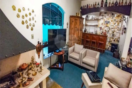Casa de Vila à venda com 4 quartos, sendo 2 suítes, em Granja Julieta, São Paulo, SP