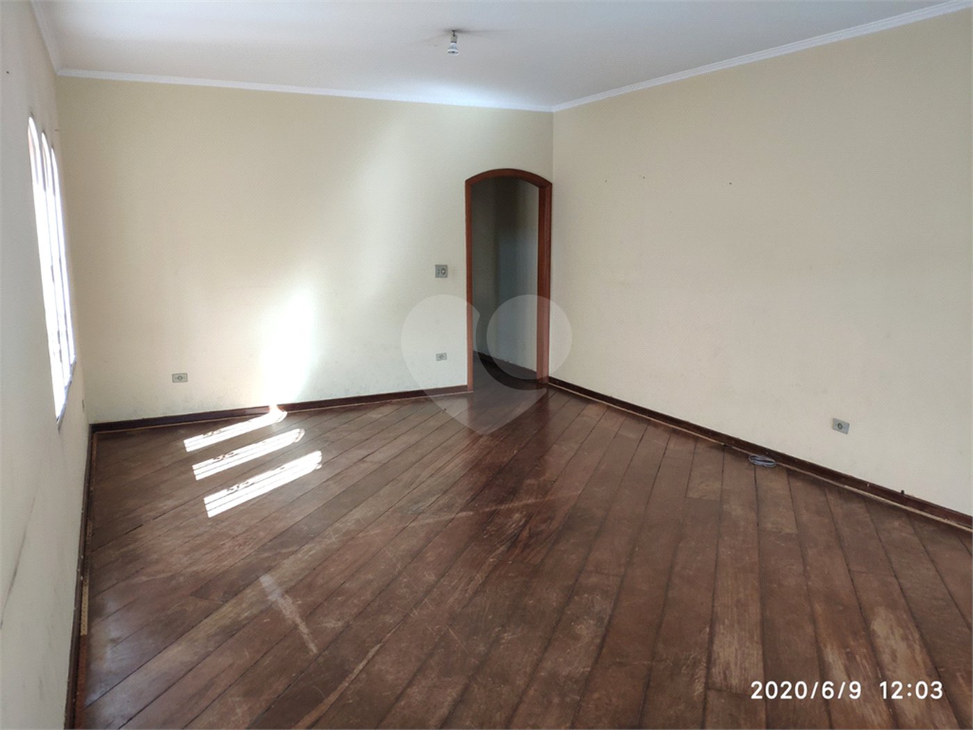 Casa à venda com 5 quartos, sendo 1 suíte, em Jaguaré, São Paulo, SP