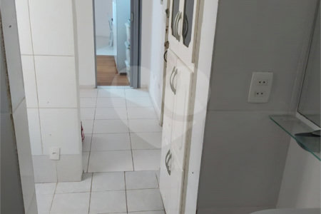 Apartamento à venda com 2 quartos, sendo 1 suíte, no Centro, São Paulo, SP