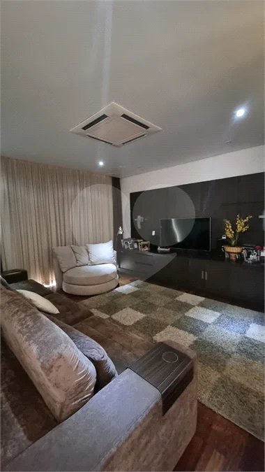 Residência de Alto Padrão à Venda no Condomínio Residencial dos Lagos – Itupeva/SP