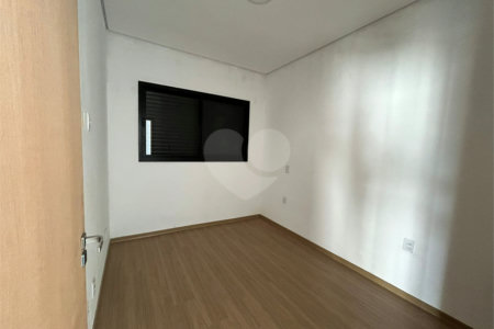 Casa à venda com 3 quartos, sendo 1 suíte, no condomínio Ibiti Reserva, Sorocaba - SP