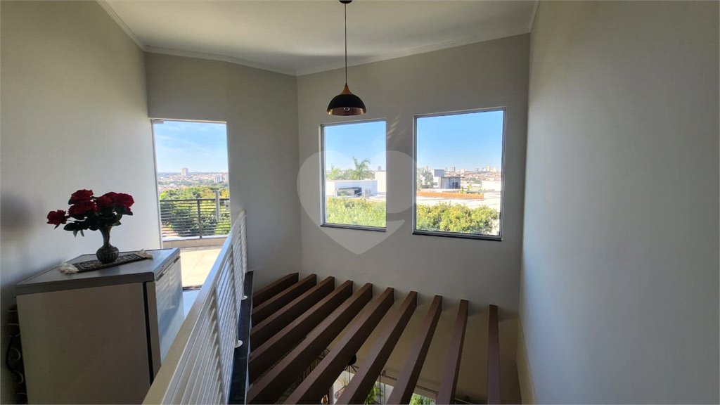Casa à venda com 3 quartos, sendo 2 suítes, em Residencial Village Damha, Araraquara, SP