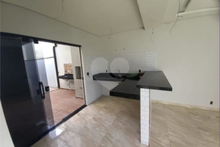 Casa à venda com 3 quartos, sendo 1 suíte, no condomínio Horto Florestal Iii, Sorocaba - SP