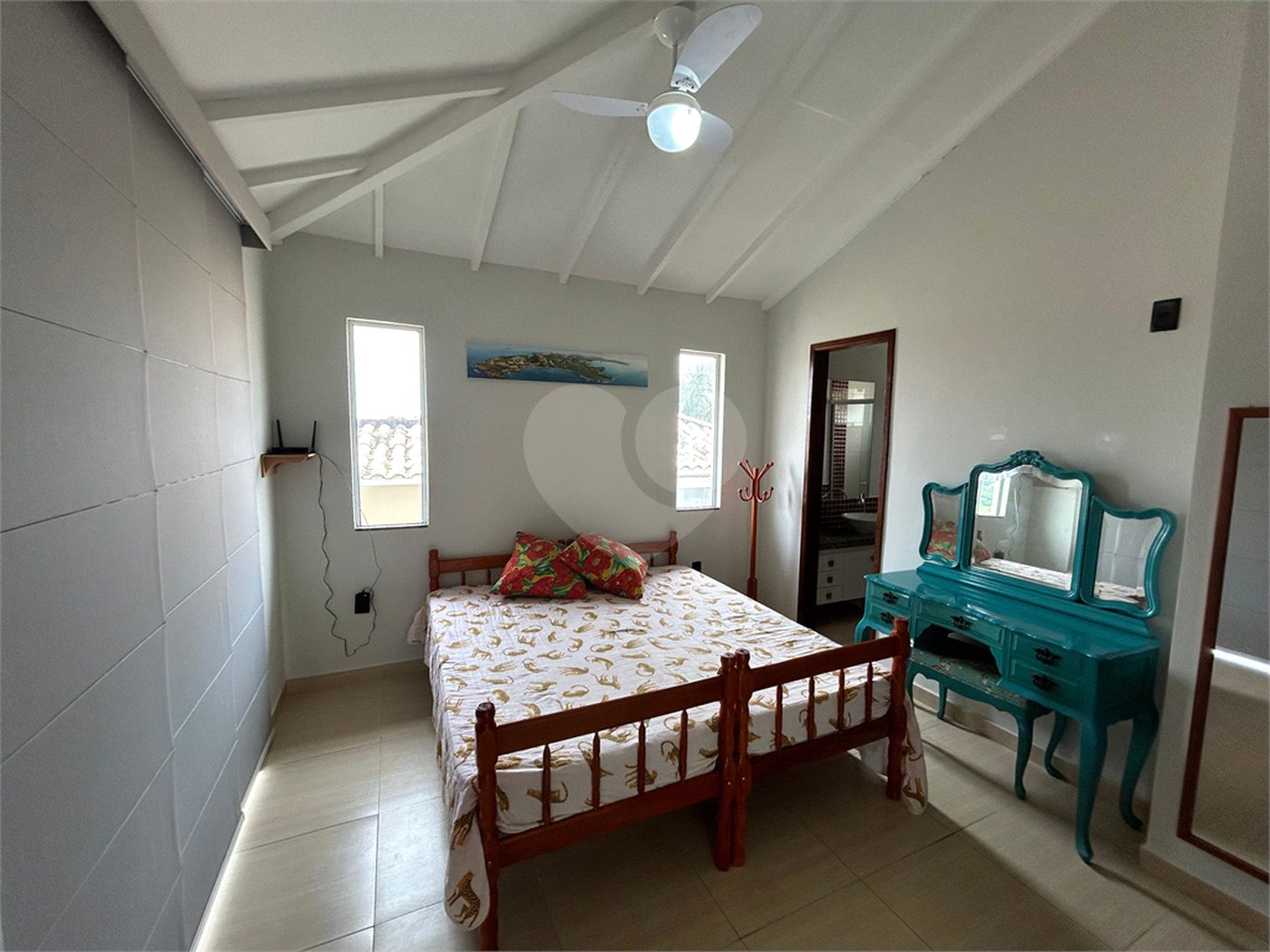 Casa à venda com 3 quartos, sendo 2 suítes,  em Rasa, Armação dos Búzios, RJ