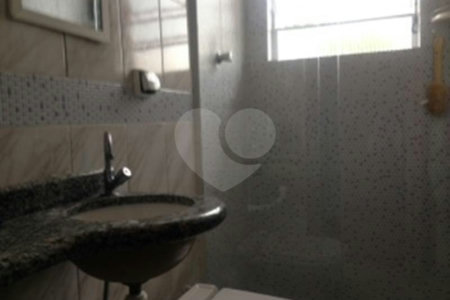 Sobrado à venda com 3 quartos, sendo 1 suíte, em Jardim Monte Kemel, São Paulo, SP