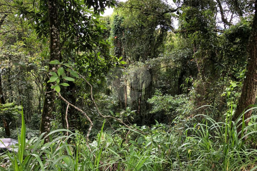 Terreno à venda no condomínio Gleba E2, Mairiporã - SP