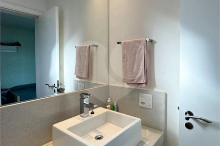 Apartamento à venda ou para alugar com 3 suítes em Vila Dayse, São Bernardo do Campo, SP