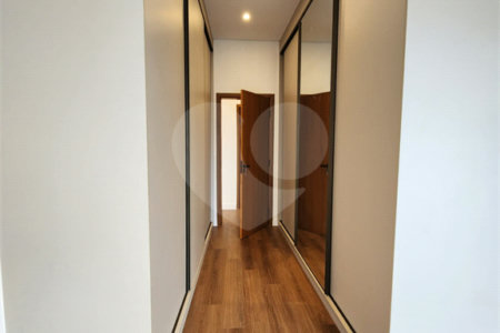 Casa à venda com 3 suítes no condomínio Residencial Central Parque, Salto - SP