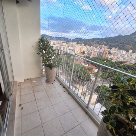 Apartamento à venda com 3 quartos, sendo 1 suíte, em Maracanã, Rio de Janeiro, RJ