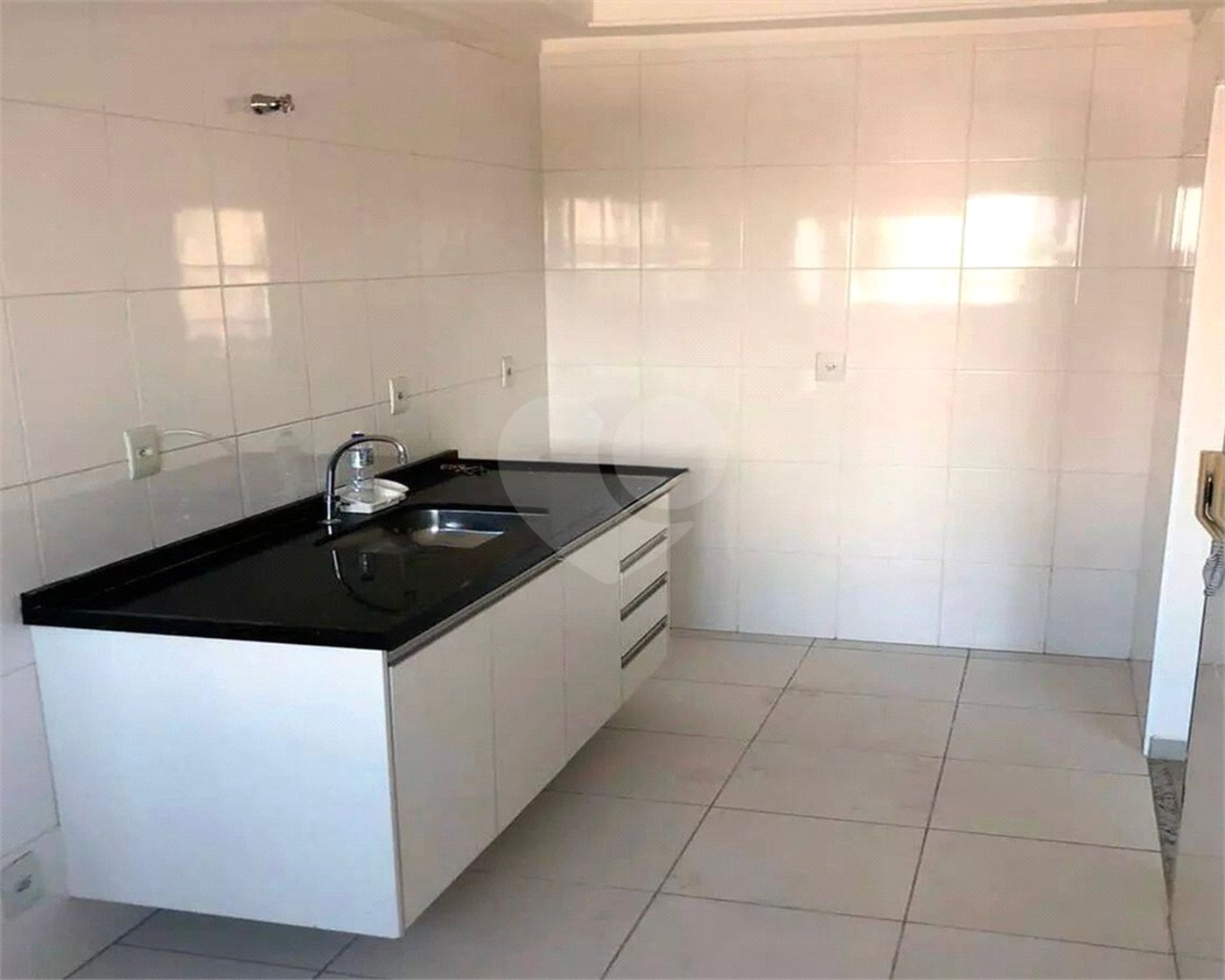 Apartamento à venda com 2 quartos, sendo 1 suíte, em Vila Lucy, Sorocaba, SP
