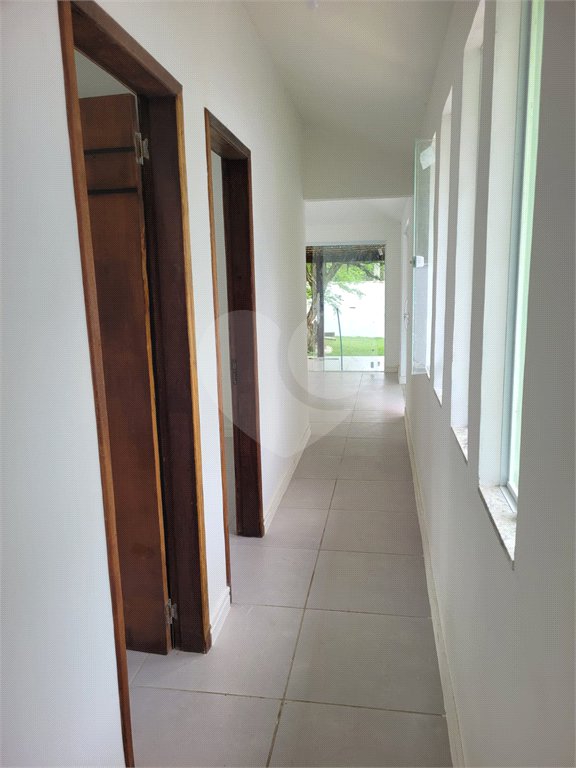 Terreno em condomínio à venda com 3 quartos, sendo 2 suítes, em Caravelas, Armação dos Búzios, RJ
