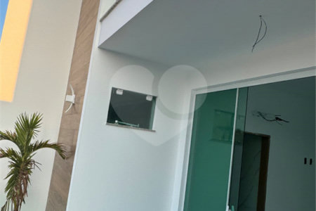Casa à venda com 4 quartos, sendo 1 suíte, em Inhoaíba, Rio de Janeiro, RJ