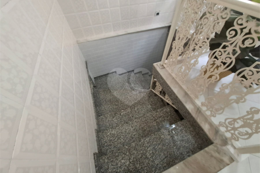 Sobrado à venda ou para alugar com 4 suítes em Vila Albertina, São Paulo, SP